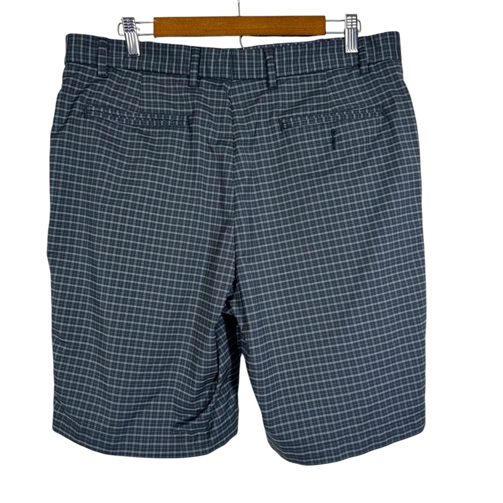 Walter Hagen Black & Grey Men's Shorts Size 36 - Picture 2 of 4